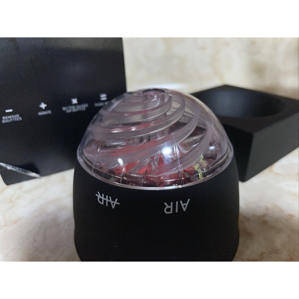 Original Ullo wine purifier - by‎ the glass or bottle - with display base